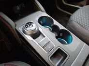 Ford Kuga 2.5 PHEV ST-Line | Winterpack | El. Trekhaak | Climate Control | 18' Lichtmetaal | Camera | Draadloze Apple Carplay&Android Auto | Led verlichting | Nieuw te bestellen |