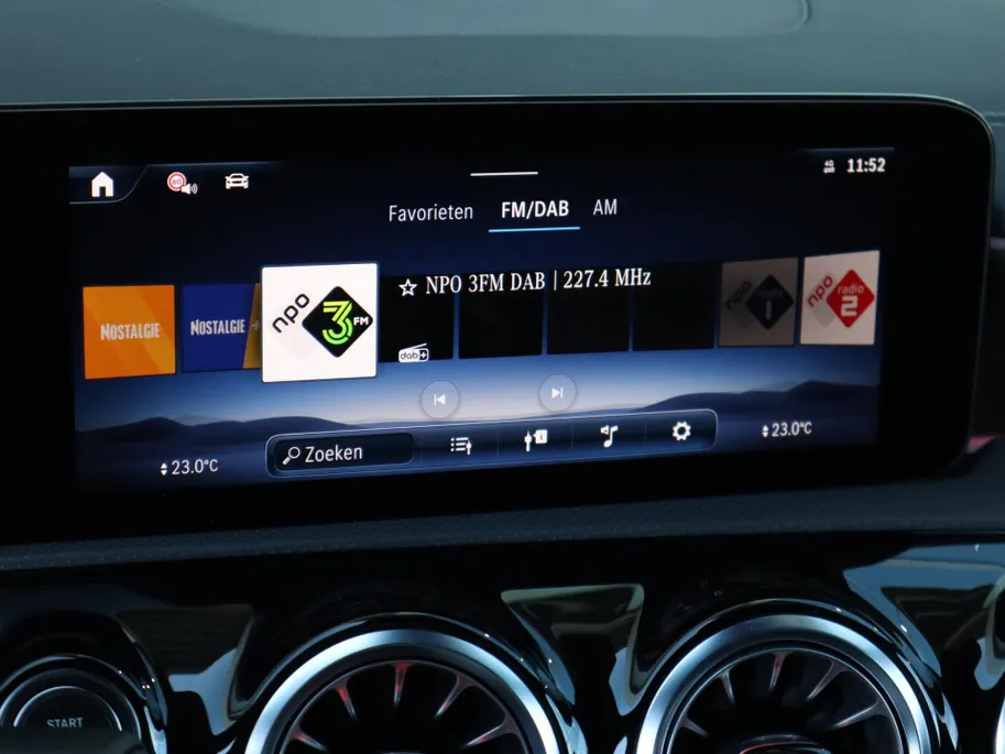 Mercedes-Benz CLA Shooting Brake 180 Star Edition AMG Line
