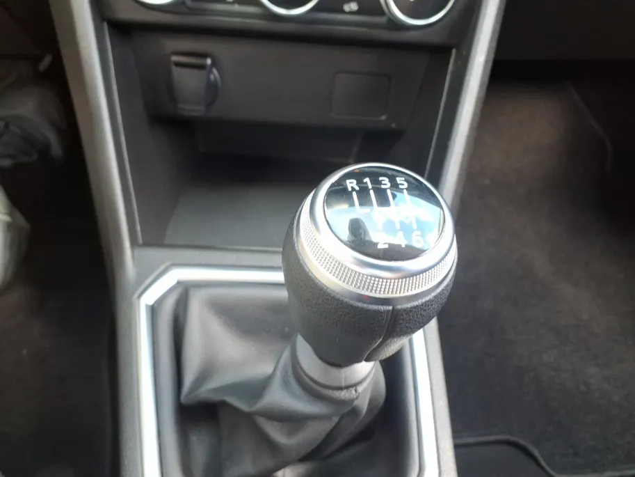 Dacia Sandero 1.0 TCe 100 Bi-Fuel Essential | Trekaak | Andriod/Apple car play | Blindspot