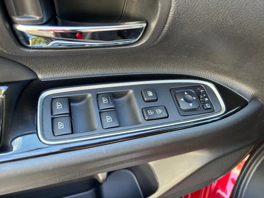 Mitsubishi Outlander 2.4 PHEV Pure+ | Trekhaak | Camera | Stoelverwarming | Cruise |