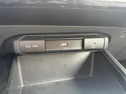 Kia Niro EV DynamicLine 64.8 kWh Dealer onderhouden | Navigatie | Carplay | Climate control | ACC |