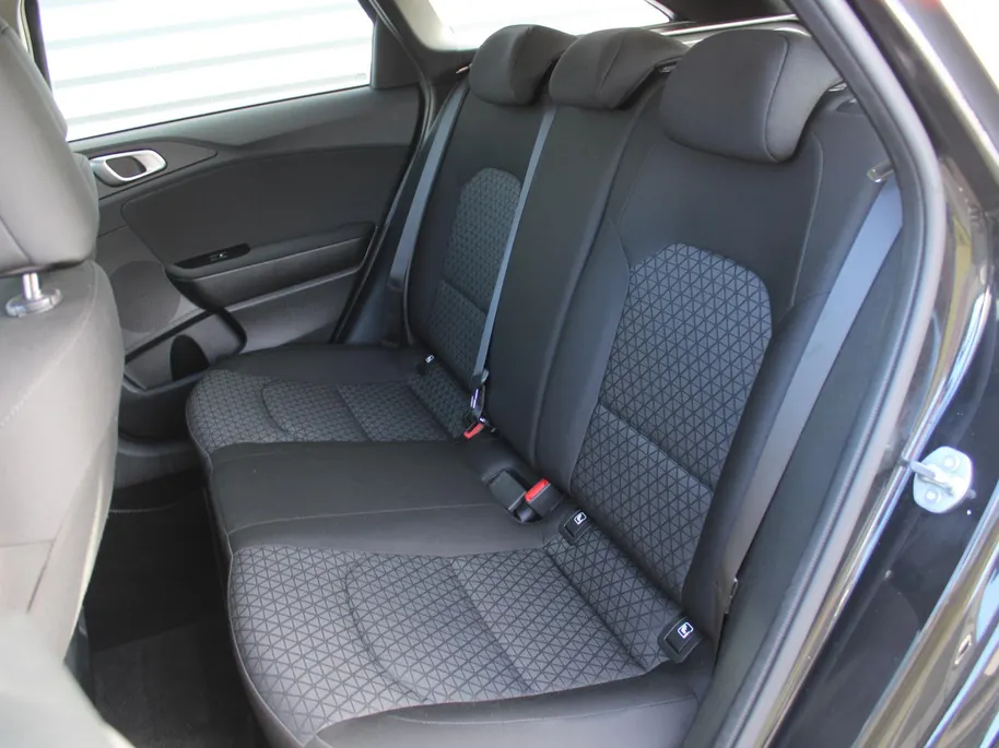 Kia Ceed Sportswagon 1.0 T-GDi ComfortLine | Camera | Clima | Cruise | 16' LM | Navi | Apple Carplay/Android Auto |