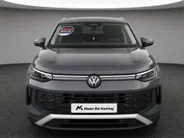 Volkswagen Tayron Life Edition 1.5 eHybrid 204 pk 6 versn. DSG · Comfort Pakket · Trekhaak inklapbaar, met elektrische ontgrendeling, incl. aanhangermanoeuvreerhulp Trailer Assist · Voorraad OUTLET · Prijs is inclusief inruilpremie · MEGA SALE