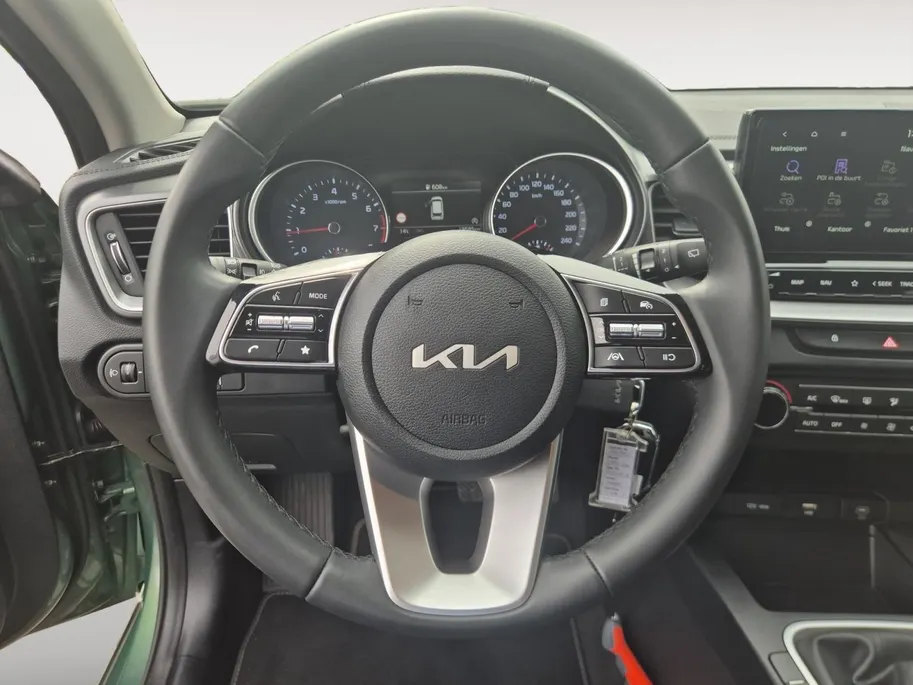 Kia Ceed Sportswagon 1.0 T-GDi ComfortLine | Cruise Control | Climate Control | Camera | Navigatie | Apple Carplay/Android Auto | Parkeersensoren | LM Velgen |