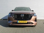 Mazda CX-80 2.5 e-SkyActiv PHEV Homura Plus | Trekhaak | Stuur-/stoelverwarming + ventilatie | 360 Camera | Schuifdak | Elek. stoelverst. | 20' LM | Leer | 7-zits |