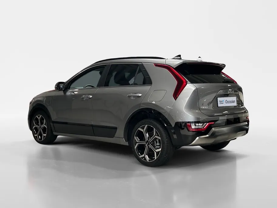 Kia Niro 1.6 GDi PHEV DynamicPlusLine Edition | Orginele Kilometerstand! | Apple Carplay / Android Auto | Navigatiesysteem | Elektrisch Verstelbare Bestuurdersstoel | Stoel + Stuurverwarming | Licht + Regensensor | Parkeersensoren Voor + Achter | Camera Achter | 1