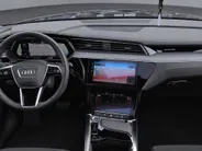 Audi e-tron 55 quattro edition 300kW/408PK 95 kWh · Panoramadak · Trekhaak · Stoelverwarming ·