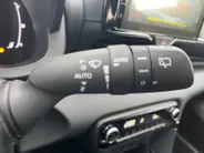 Toyota Yaris 1.5 Hybrid 115 Comfort | Parkeercamera | Climate control | Apple Carplay/Android Auto | Adaptive cruise control | LM-Velgen