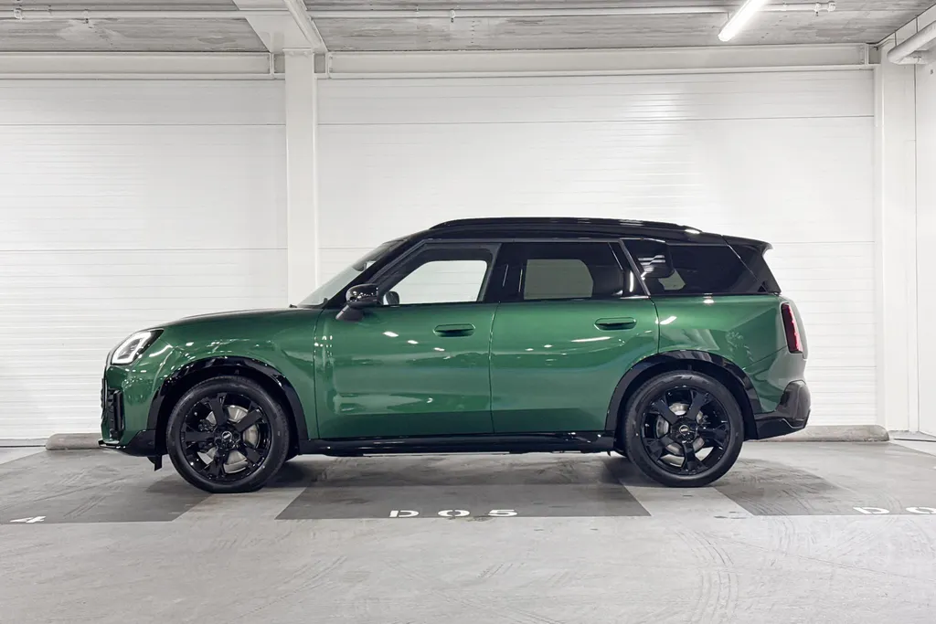 MINI Countryman Electric E John Cooper Works