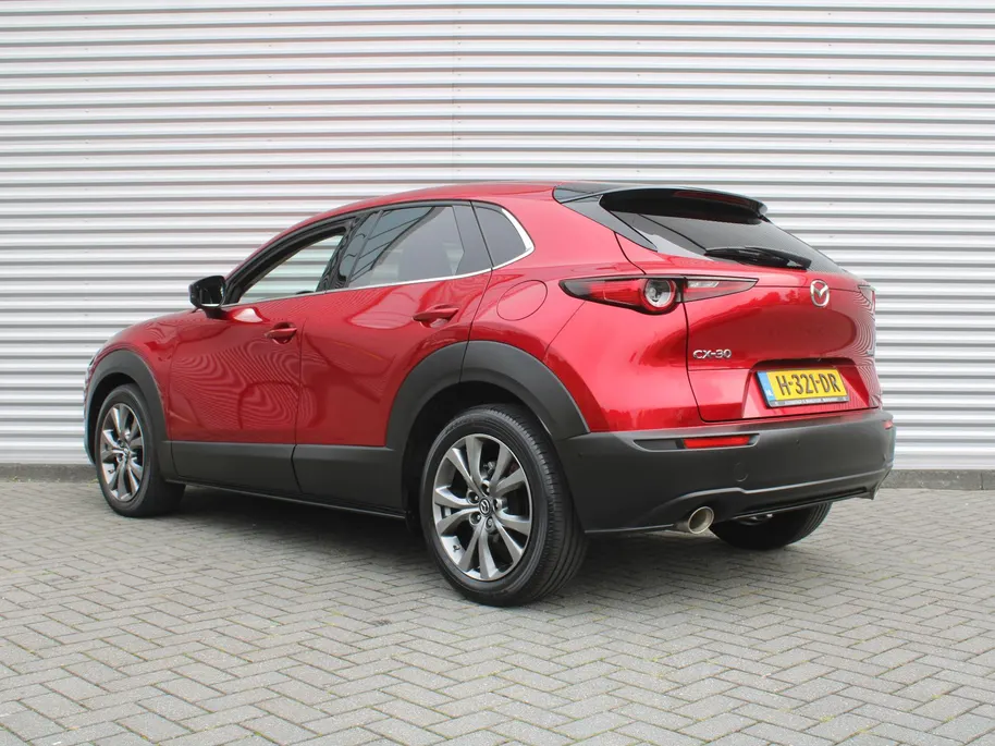 Mazda CX-30 2.0 e-SkyActiv-X M Hybrid Luxury | Trekhaak | Schuifdak | 18' LM | Leer | Elektr. stoelverstelling | Stuur-/stoelverwarming | HUD | 360 Camera | Winterset |