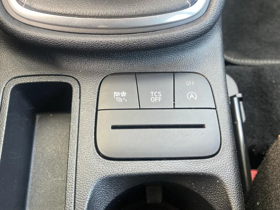 Ford Fiesta 1.0 EcoBoost Hybrid Titanium Apple Carplay/ Android Auto - Winter Pack - Agate Black