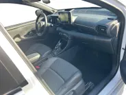 Toyota Yaris 1.5 Hybrid Executive Zeer compleet o.a. Navigatie, Trekhaak etc! Nu incl. 12 maanden garantie!