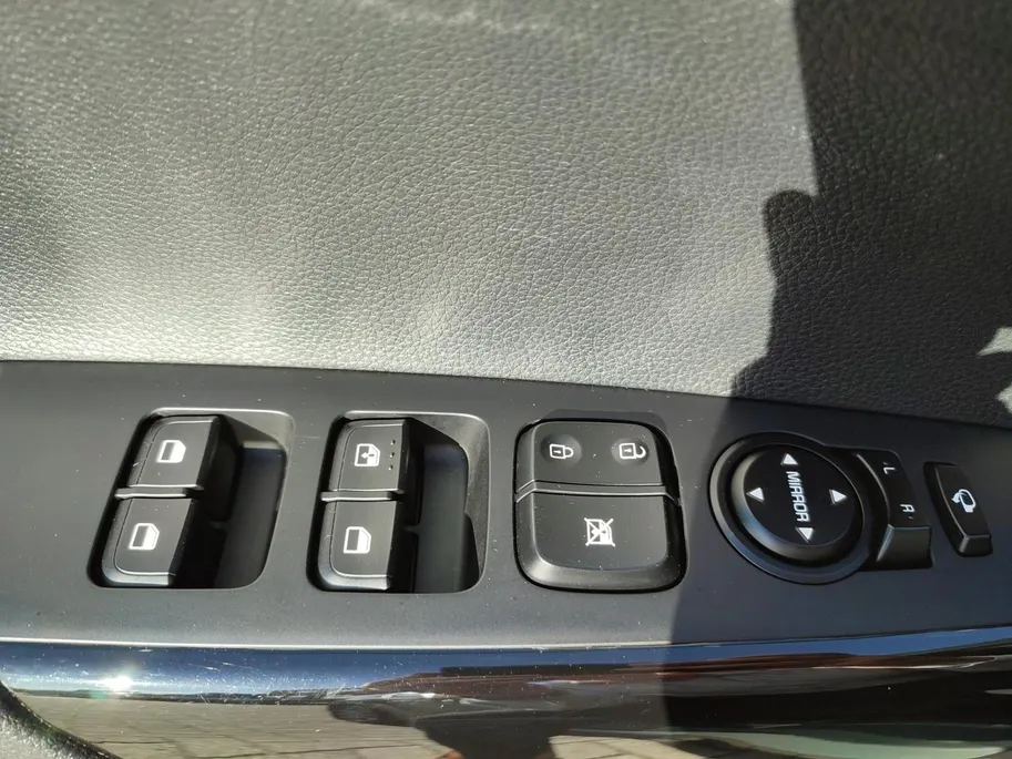 Kia Picanto 1.0 DPI DynamicPlusLine | Apple Carplay / Android Auto | Navigatiesysteem | Lichtsensor | Parkeersensoren + Camera Achter | Cruise Control | Rijstrooksensor + Correctie | 14' Lichtmetalen velgen