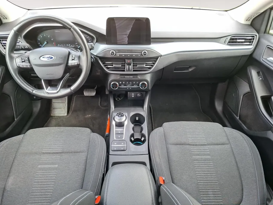 Ford Focus Wagon 1.5 EcoBoost Active Business 150PK Automaat | 1500kg Trekgewicht | Trekhaak | Climate Control | Navigatie | Parkeersensoren | Cruise Control | Keyless Entry