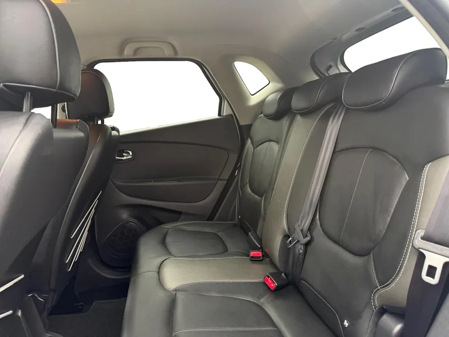 Renault Captur 0.9 TCe Xmod Two Tone | Lederen Bekleding | Achteruitrijcamera | Climate Control | Stoelverwarming | 12 maanden garantie! |