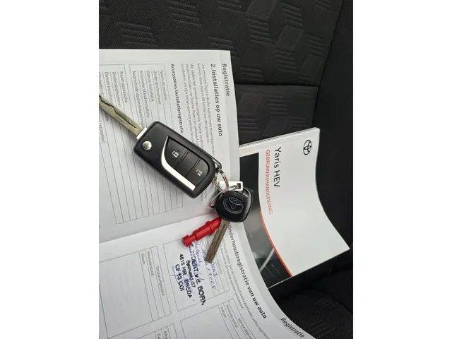 Toyota Yaris 1.5 Hybrid 115 Active CRUISE | NL-auto | rijklaarprijs !!