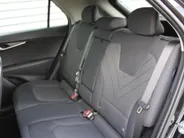 Kia Niro EV Light Edition 64.8 kWh | Camera | Cruise adapt. | Clima | 17' LM | Navi | Keyless | All season banden | 17% bijtelling |