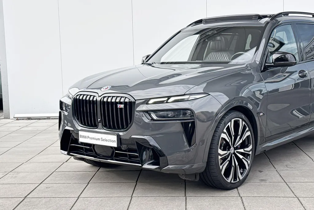 BMW X7 M60i xDrive