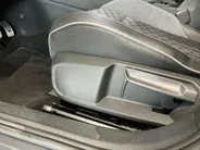 Volkswagen Golf 1.5eTSI/150PK DSG R-Line · Navigatie · Camera + Parkeersensoren · Apple/Android Car Play · 18'' Velgen ·