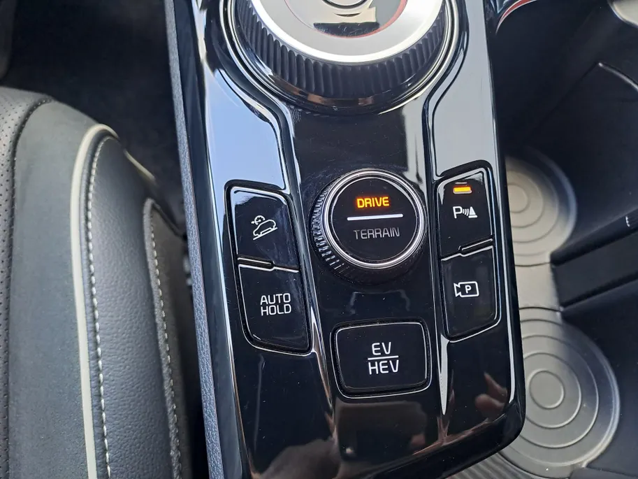 Kia Sportage 1.6 T-GDi Plug-in Hybrid AWD GT-PlusLine | Automaat | 360 Camera | Harmann Kardon | Leer | Stoel Verwarming / Verkoeling