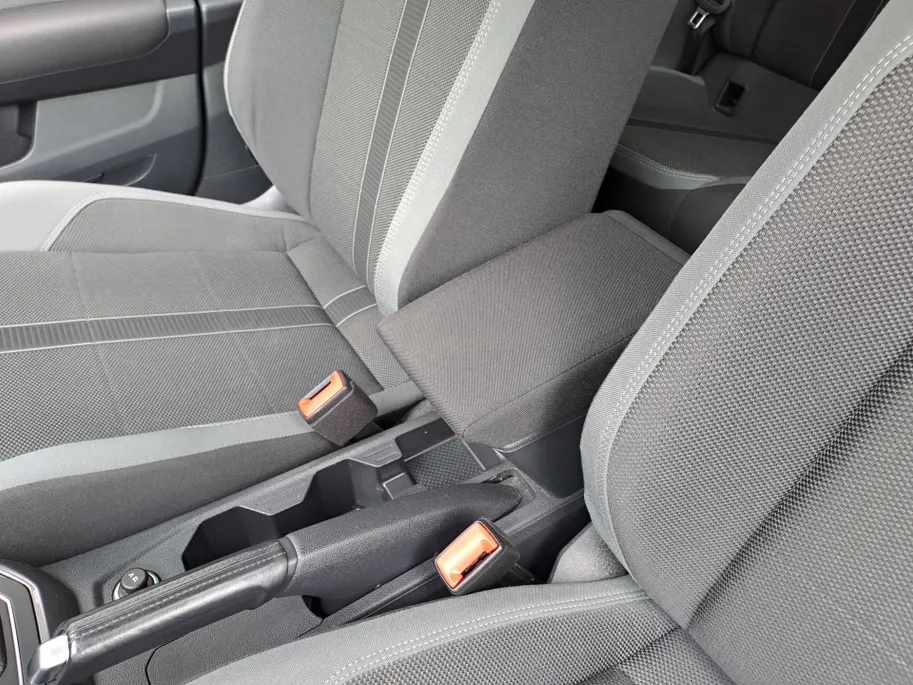 Volkswagen Polo 1.0 TSI Highline Business R | R-Line | Automaat | Adaptive cruise | Stoelverwarming | Apple Carplay | Andriod Auto