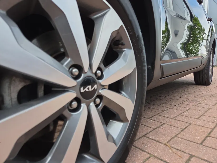 Kia Stonic 1.0 T-GDi MHEV DynamicPlusLine 1e Eigenaar | Dealer onderhouden | Fabrieksgarantie | NAP