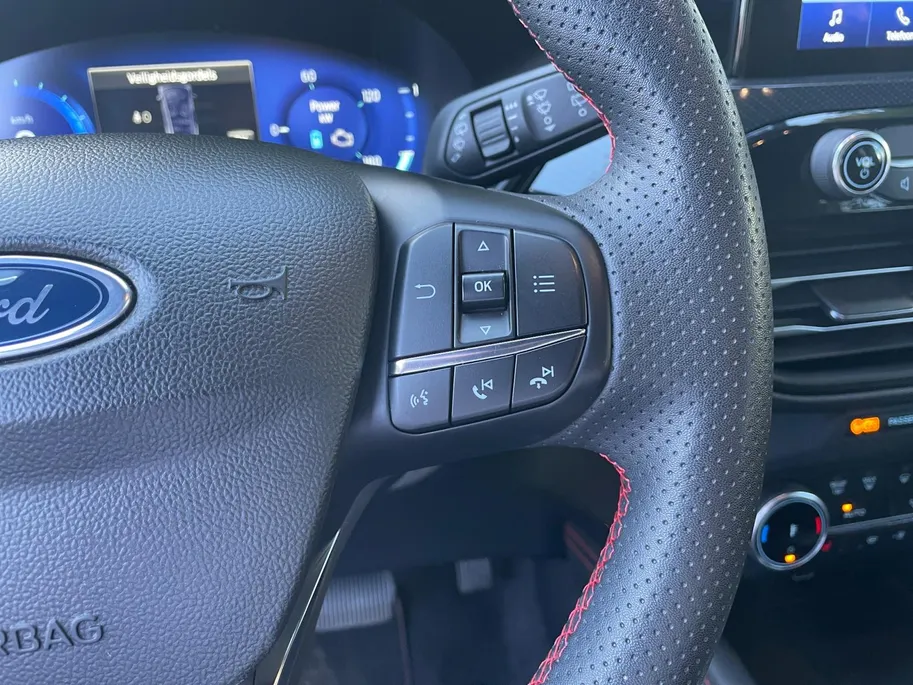Ford Kuga 2.5 PHEV ST-Line X | Adaptive Cruise Control | (HUD) Head Up Display | Winterpakket | Wegklapbare trekhaak | 18'LM Velgen |