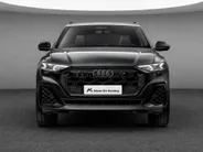 Audi Q8 60 TFSI e quattro Competition Plus 490 PK · Glazen panoramadak · B&O Premium 3D · Decoratielijsten mat carbon twill