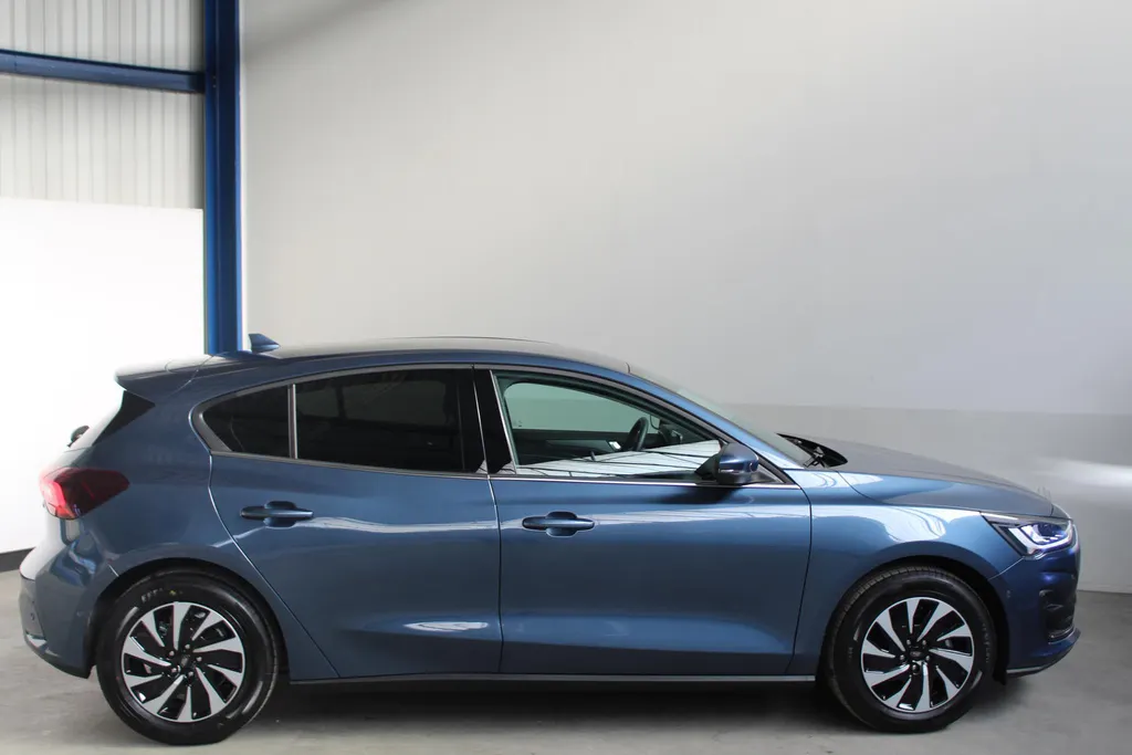 Ford Focus 1.0 EcoBoost 125PK Hybrid Titanium | Winter-pack | Driver Assistance Pack | Parking Pack | Apple Carplay / Android Auto | DAB radio | Full LED | Keyless Entry & Start | Parkeersensor voor & achter |