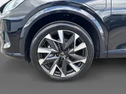 CUPRA Formentor 1.5 - 204PK TSI e-Hybrid Business Automaat | NIEUWE AUTO | Elektrisch Wegklapbare Trekhaak | Schuif/Kantel Dak | Digital Cockpit | Camera | Parkeersensoren | Stoelverwarming | Stuurwielverwarming | Apple CarPlay/Android Auto |