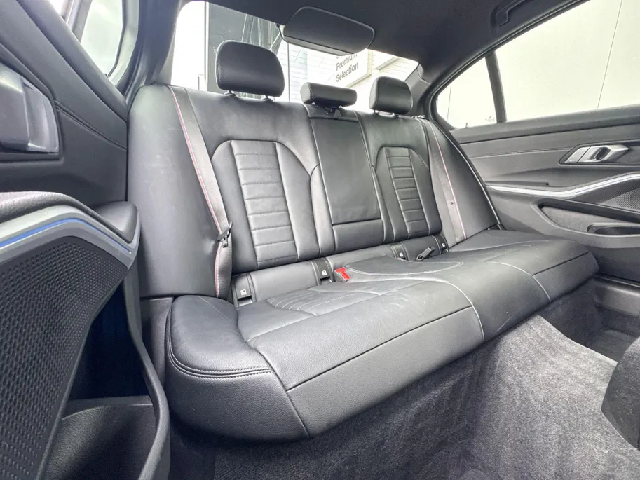 BMW 3 Serie Sedan 330e