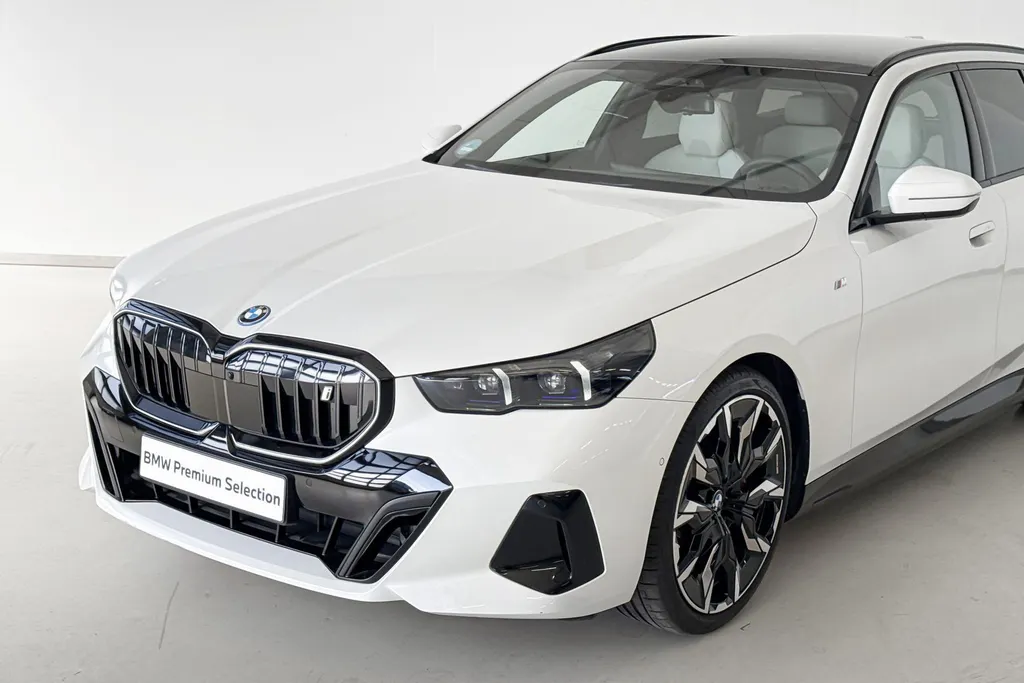 BMW i5 Touring eDrive40 Innovation Pack M Sportpakket Pro