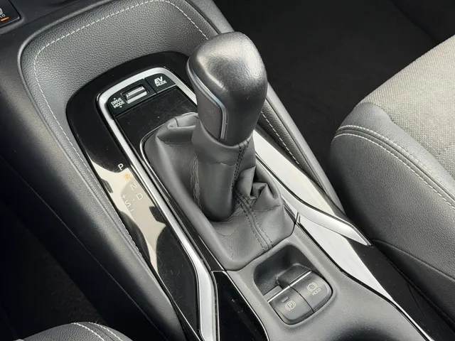 Toyota Corolla Touring Sports 2.0 Hybrid Dynamic | Parkeersensoren V+A