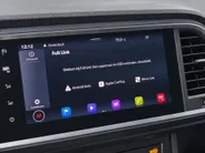 SEAT Ateca 1.5 TSI 150pk DSG Style Business Intense · Camera · Apple/Android Car Play · Trekhaak · Navigatie ·