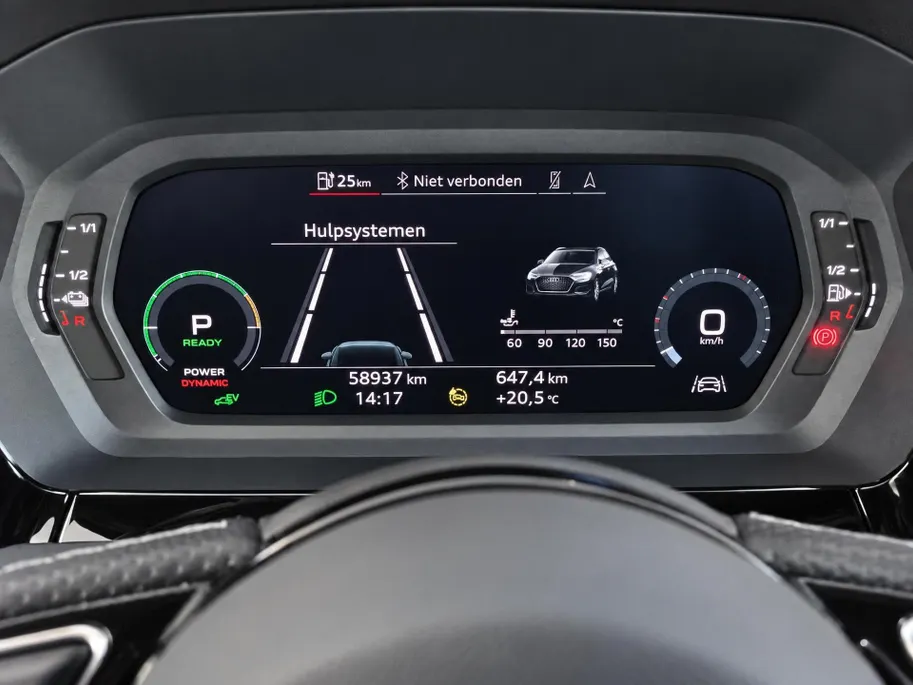 Audi A3 Sportback 40 TFSIe 150kW/204PK S Line · Panoramadak · Apple/Android Car Play · Stoelverwarming