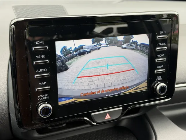 Toyota Yaris 1.5 Hybrid Dynamic | Keyless | Camera | Adapt. Cruise VERKOCHT