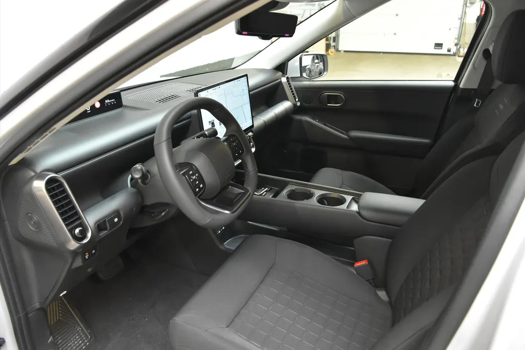 Hyundai IONIQ 3 42 kWh 147pk Vision I 750,= introductie voordeel