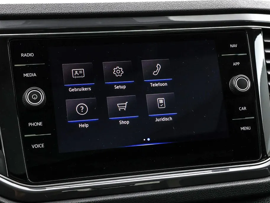 Volkswagen T-Roc 1.5 TSI 150pk DSG Sport · Panoramadak · Camera · Keyless · Apple/Android Car Play · Navigatie · Dodehoek Detectie · 17'' Inch ·