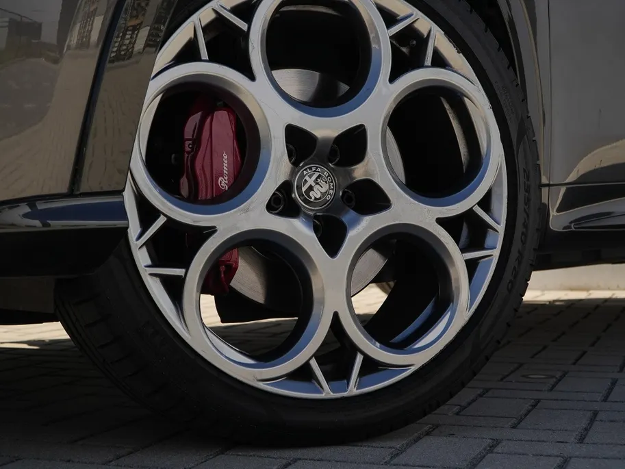 Alfa Romeo Tonale 1.5 MHEV 130 PK Hybrid Edizione Speciale | Navi | Carplay | LED | 20'