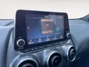 Nissan Juke 1.0 DIG-T N-Connecta | 1ste eigenaar | Cruise Control | Climate control | Lichtmetalen velgen | Apple Carplay & Android Auto |