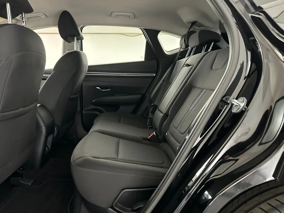 Hyundai Tucson 1.6 T-GDI PHEV 265 PK 4WD | 19'' L.M. Velgen | Adaptieve Cruise Control | Parkeercamera