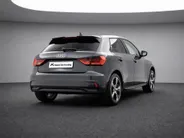 Audi A1 Sportback Advanced edition 30 TFSI 116 PK · Audi Sound · Afgevlakt sportstuur · Full led verlichting · Privacy glas