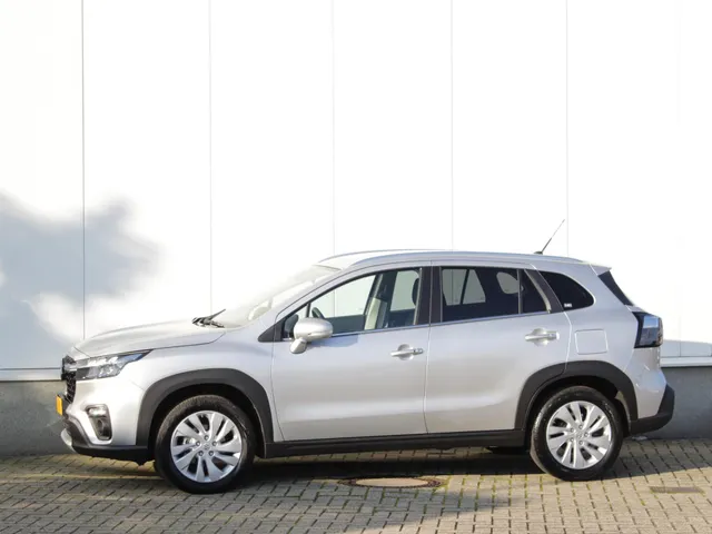 Suzuki S-Cross 1.4 Boosterjet Select Smart Hybrid Automaat | Adap. Cruise | Carplay/Android | Camera | Park sens | Lm-Velgen