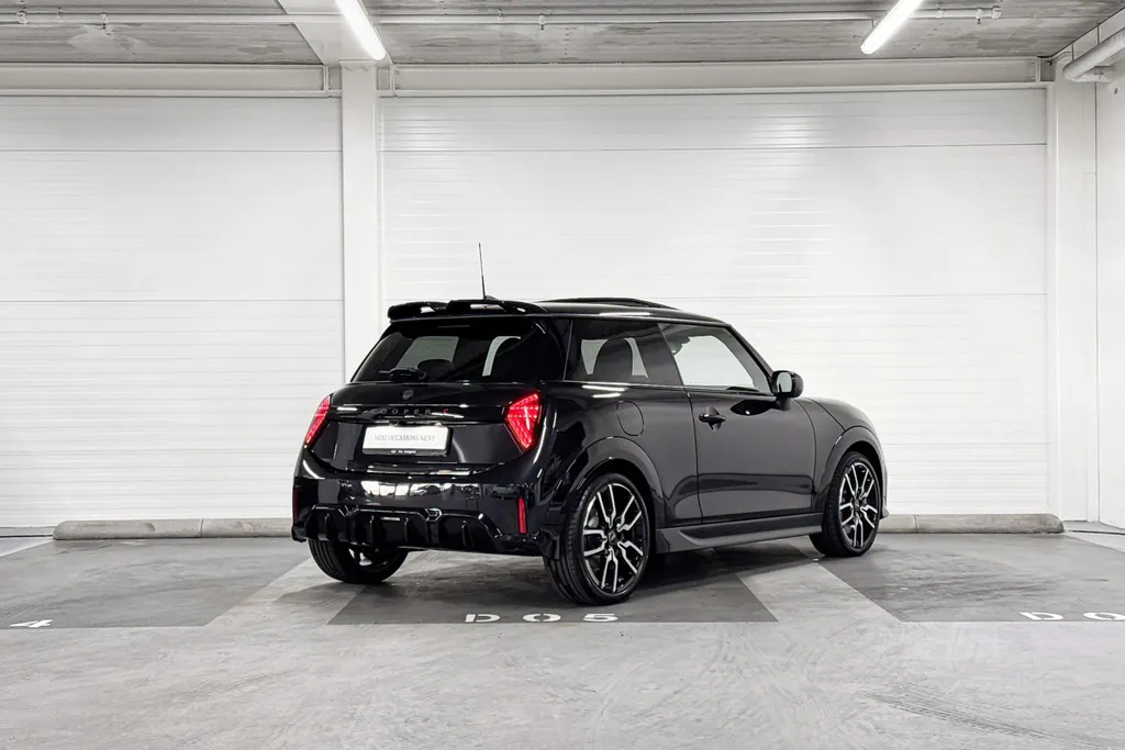 MINI Cooper 3-deurs Cooper S John Cooper Works XL