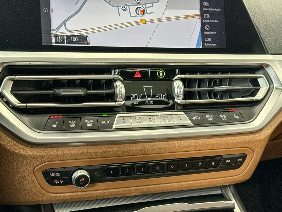 BMW 3 Serie Sedan 318i High Executive