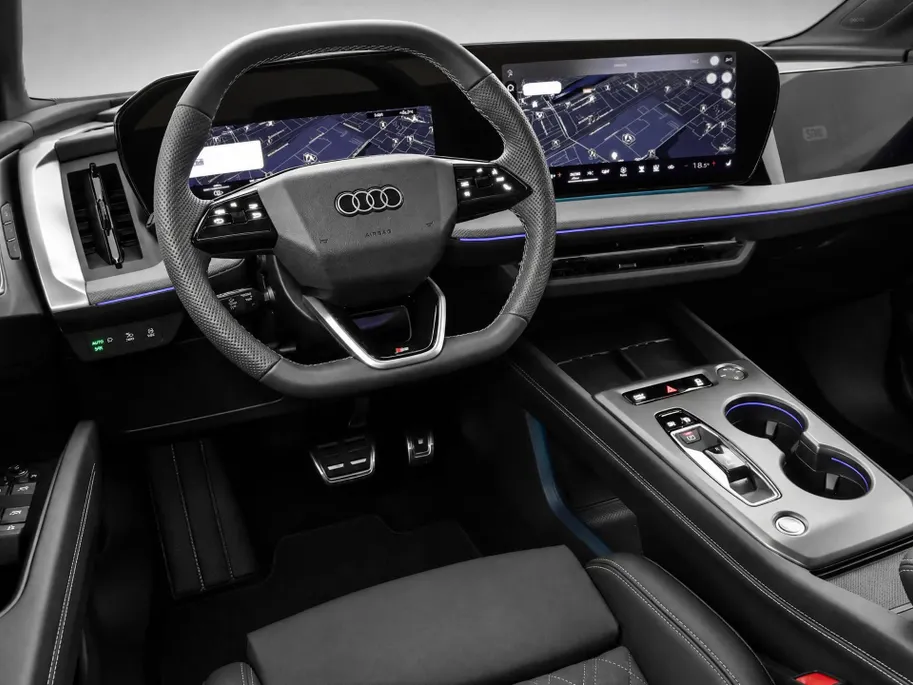 Audi Q4 e-tron S edition quattro performance 82 kWh 340 pk · Panorama dak · Tech Pro · Bijrijdersdisplay · Sonos · NIEUW MODEL!!
