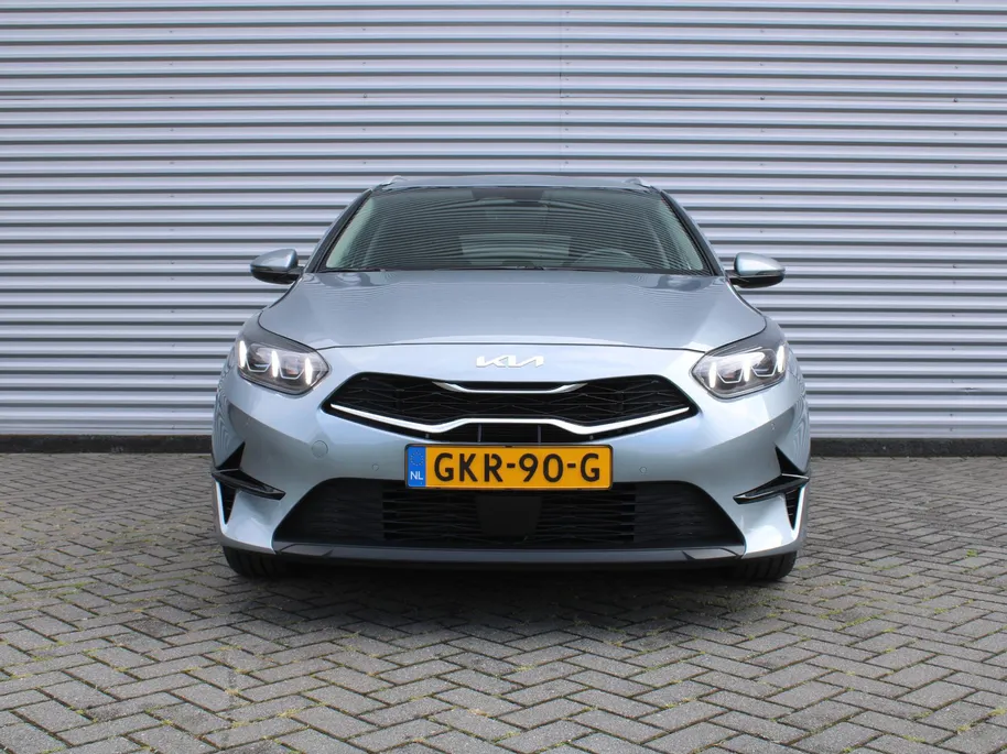 Kia Ceed Sportswagon 1.0 T-GDi DynamicPlusLine | Stoel- & stuurverwarming | Camera | LED | Navi | Elek. achterklep |