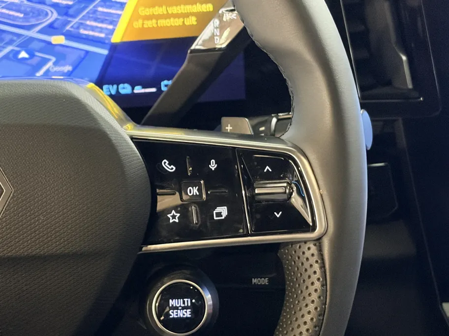 Renault Espace 200PK E-Tech Full Hybrid Techno 7p. Automaat | Google Built-In | Apple Carplay/Android Auto | Vast Glazen Panoramadak | Cruise Control Adaptief | Climate Control | USB-C | Electrische Achterklep | Camera | Parkeersensoren | Lichtmetalen Velgen | LED Lampe