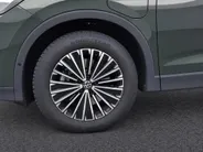 Volkswagen Tiguan 1.5 eHybrid 204pk DSG Life Edition · 360 Camera · Inklap. Trekhaak · Stuur- & Stoelverwarming · Apple/Android Car Play · Garantie t/m 03-02-2028