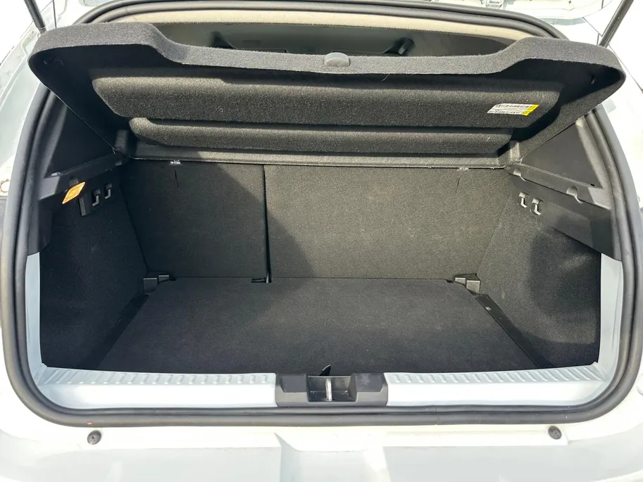 Dacia Sandero 90PK TCe Journey | Camera | Dode Hoek Detectie | Climate Control | Parkeersensoren | Apple CarPlay/Android Auto | Cruise Control | Full LED | 12 Maanden BOVAG Garantie